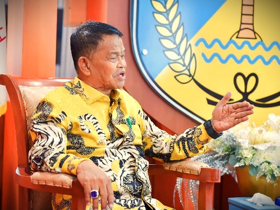 Rusdy Mastura, atau Cudy, adalah mantan wali kota Palu dua periode. Ia terpilih sebagai Gubernur Sulawesi Tengah (Sulteng) dalam pilkada 2020